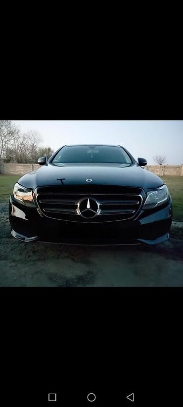Mercedes-Benz: Mercedes-Benz E-Class: 2 l | 2017 il Sedan — 2