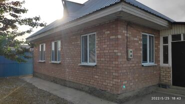 продаю дом г бишкек: Дом, 100 м², 4 комнаты, Собственник