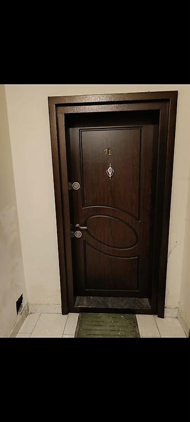 Seyf qapi 150azn Xirdalan 8990 leliGücləndirilmiş giriş dəmir qapı -