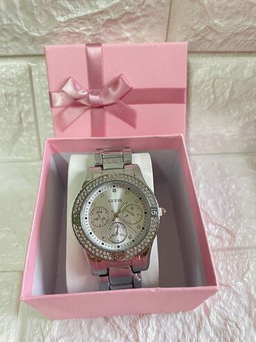 Ručni satovi: Cena: 2700 din (sa kutijom)
Cena:2500 din (bez kutije) — 19