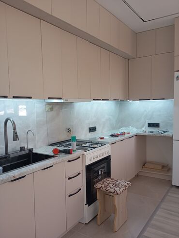 Кухонные гарнитуры: Кухонный гарнитур, Новый, В рассрочку, Бесплатная доставка at lalafo.kg — 4 Кухонные гарнитуры: Кухонный гарнитур, Новый, В рассрочку, Бесплатная доставка — 4