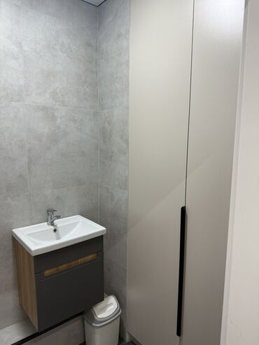 обмен дом на квартира: 2 бөлмө, Менчик ээси, Чогуу жашоосу жок, Толугу менен эмереги бар