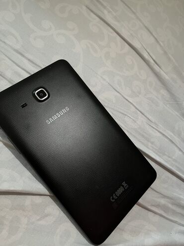 tab e: Samsung Galaxy Tab A6
hec bir cizig yoxdu
ideal veziyyet de