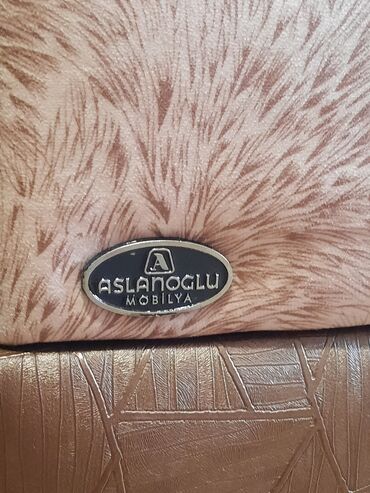Divanlar: Künc divan, İşlənmiş, Açılan, Bazalı, Vеlur parça, Çatdırılma yoxdur — 2