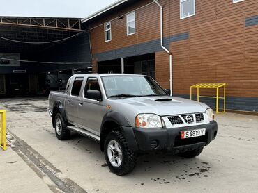 машина golf 3: Nissan Navara: 2006 г., 3 л, Механика, Дизель, Пикап