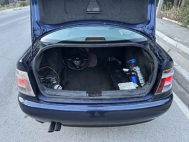 Audi: Audi A4: 1998 г. — 10