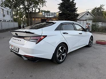 spark 2018: Hyundai Elantra: 2021 г., 1.5 л, Автомат, Бензин, Седан — 3