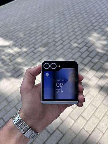 Mobil telefonlar: Samsung Galaxy Z Flip 6, 256 GB, rəng - Mavi — 5