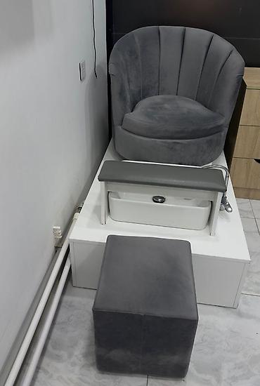 Salon, tibbi mebel: 249₼ Pedikur kreslosu satılır təcili. Ünvan nərimanov
9333 zeyno♥️ — 1