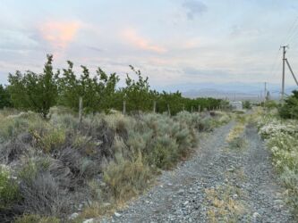 срочно срочно продать дом город карабалта: 250 соток, Для бизнеса