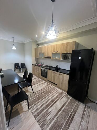 Посуточная аренда квартир: 3 комнаты, Душевая кабина, Постельное белье, Кондиционер — 11