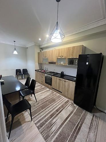 Посуточная аренда квартир: 3 комнаты, Душевая кабина, Постельное белье, Кондиционер — 10