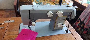 Швейные машины: Швейная машина Chayka, Механическая — 3