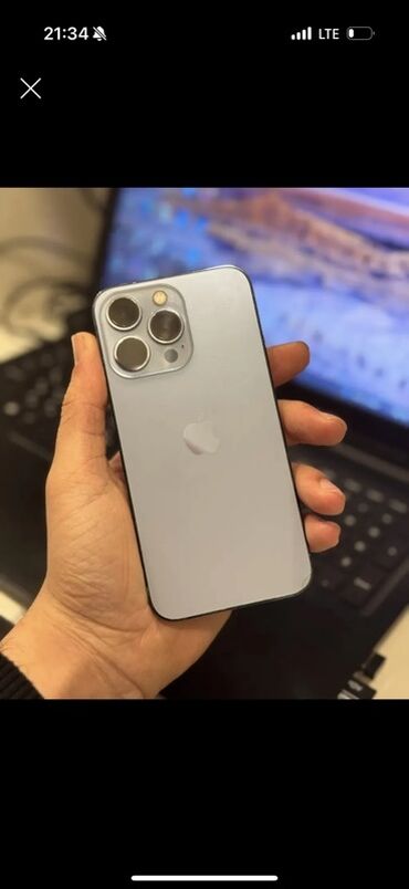 iphone qutu: IPhone 13 Pro, Gümüşü, Face ID