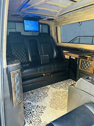 Volkswagen: Volkswagen Transporter: 2 l | 2018 il Van/Minivan — 9