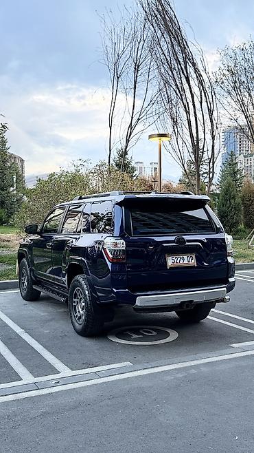 авто кран: Toyota 4Runner: 2020 г., 4 л, Автомат, Бензин, Внедорожник — 6