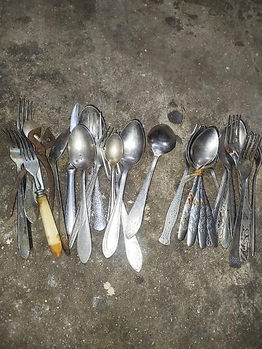 kepce: Mətbəx ləvazimatları dəsti - Müxtəlif ölçülü metaldan hazırlanmış — 1
