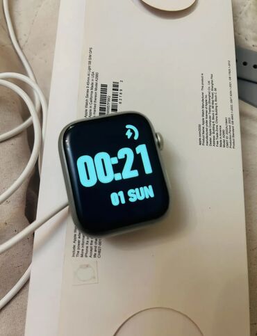 72 ekran: Yeni, Smart saat, Apple, Sensor ekran, rəng - Boz