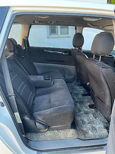 Транспорт: Toyota Ipsum: 2002 г., 2.4 л, Автомат, Бензин, Минивэн — 6
