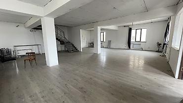 аренда домов аламедин 1: Сдаю Офис целиком: 500 м², С ремонтом, С высокими потолками — 1