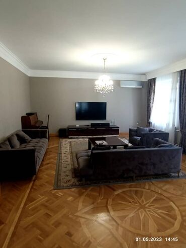 Продажа домов: Дом, 500 м², 7 комнат, Агентство недвижимости — 12