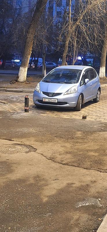 Honda: Honda Jazz: 2009 г., 1.3 л, Вариатор, Бензин, Хэтчбэк — 13