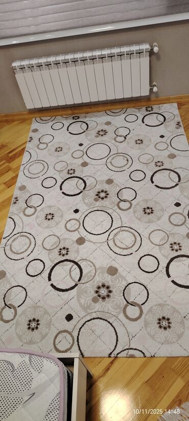 Masa və oturacaq dəstləri: İşlənmiş, Açılmayan, Dördbucaq masa — 6