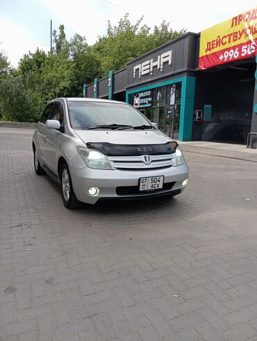 runx alex: Toyota ist: 2002 г., 1.5 л, Автомат, Бензин, Хэтчбэк