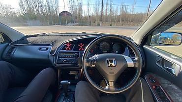 1999: Honda Accord: 1999 г., 2 л, Автомат, Бензин, Седан — 10