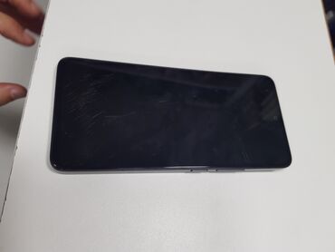 Xiaomi 13, 256 GB, 
 Zəmanət, Qırıq, Sensor