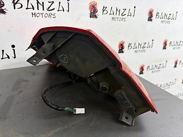 ej 20: Задний правый стоп-сигнал Subaru 2004 г., Б/у, Оригинал, Япония — 2