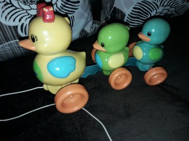 Igračke: Patkice TOMY plasticne vuku se na lalafo.rs - slika 2 Patkice TOMY plasticne vuku se - Beograd - slika 2