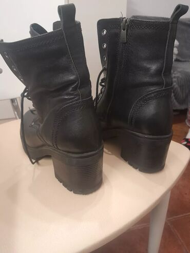 gleznjace na stiklu: Ankle boots, Aldo, 38