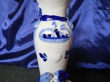 Ostali kućni dekor: Vaza holandski delft,rucno oslikana pa glazirana iz 70ih.g. Vaza je — 5