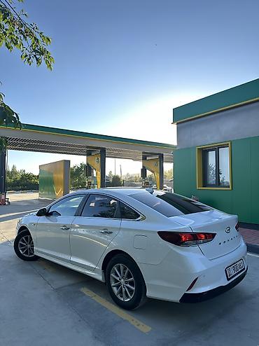 Hyundai: Hyundai Sonata: 2017 г., 2 л, Автомат, Газ, Седан — 2