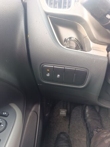 Kia: Kia Ray: 2019 г., 1 л, Автомат, Минивэн — 8