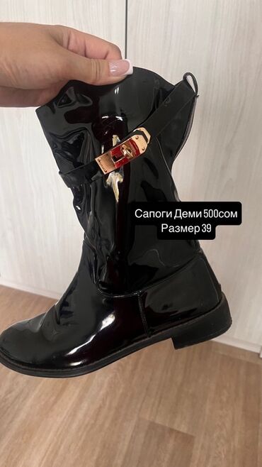 Пальто: Все вещи почти новые Нигде не порвано не испачкано Просто весели в — 23