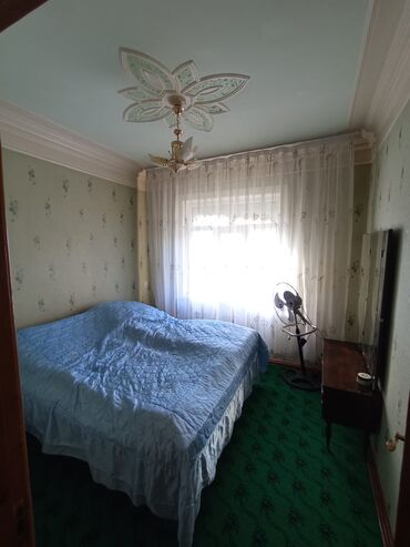 Köhnə tikili: Gəncə şəhəri, Abbas Səhhətdə 9 mərtəbənin 7ci mərtəbəsində yerləşən 3 — 7