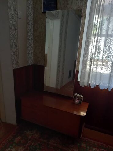 бу мебель продать: Спальный гарнитур, ДСП, цвет - Бежевый