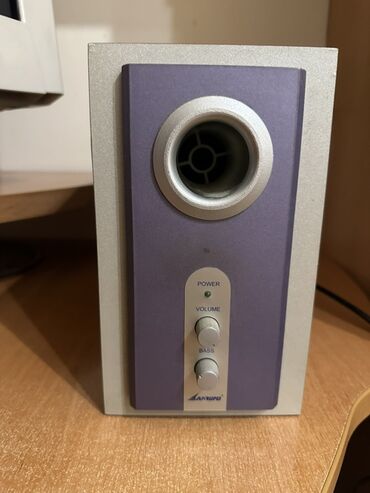 Kompüter ehtiyyat hissələri: LanWord markalı subwoofer/masaüstü akustik sistemin mərkəzi bloku