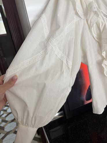 Köynək və bluzalar: SAGAZA MARKASI 56 azn alınıb 30 azn satılır yenıdır 42 razmer ketan -da lalafo.az — 3 Köynək və bluzalar: SAGAZA MARKASI 56 azn alınıb 30 azn satılır yenıdır 42 razmer ketan — 3