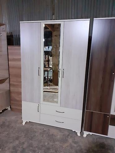 Sifarişlə dolablar: 3 Qapi Dolab Hazirda Elde var. Reng secimleride var. Istediyin reng — 17