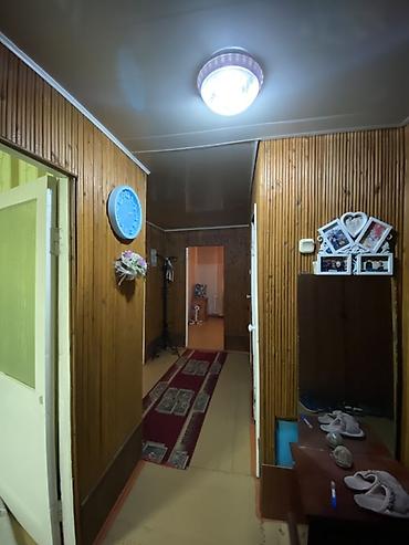 Шкафы-прихожие: В Беловодском продается 3-комнатная квартира. С дополнительным гаражом — 2