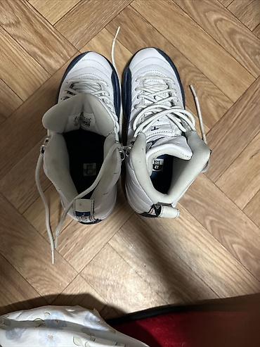 Детская обувь: Кроссовки Nike Air Jordan 12 (модель 153265‑114), детские/молодёжные — 6