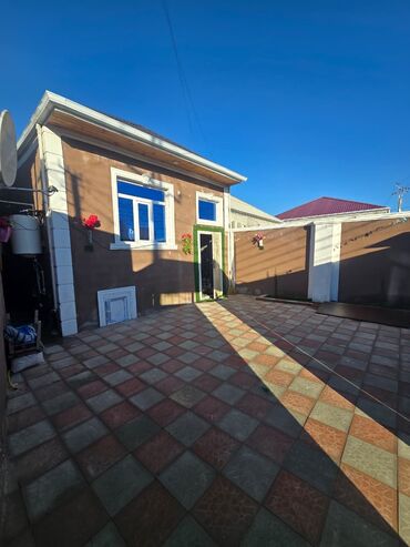 Həyət evləri və villaların satışı: 2 otaqlı, 1 kv. m, Kredit var, Yeni təmirli — 2