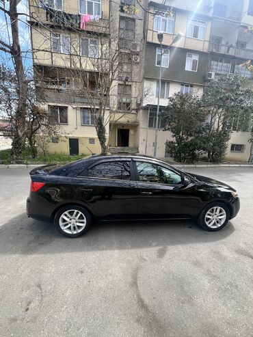Kia: Kia Cerato: 2 l | 2011 il Sedan — 9