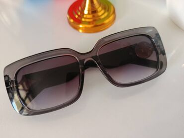 2023 eynek modelleri: Bir iki dəfə taxılib