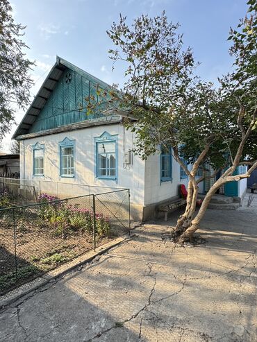 купить дом в киргизии: Дом, 60 м², 3 комнаты, Агентство недвижимости, Старый ремонт