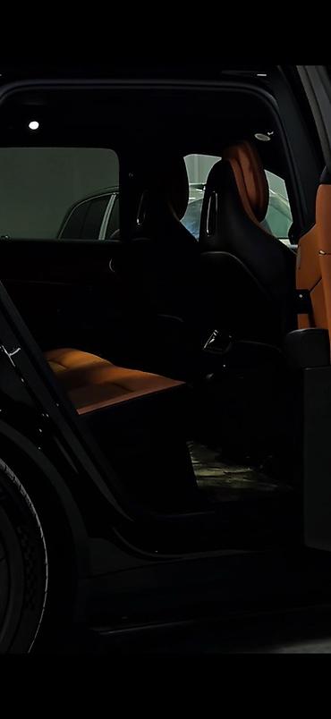 space runner: AITO — премиальный кроссовер с гибридной силовой установкой и акцентом — 4