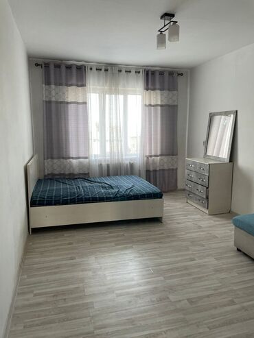 баха магистирал: 1 комната, 40 м², 106 серия, 3 этаж, Старый ремонт